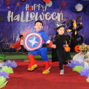 BẤT NGỜ: Dàn Siêu sao Marvel và Công chúa Disney Land đổ bộ xứ sở R.E.Dmoon tại sự kiện Halloween Huyền Bí